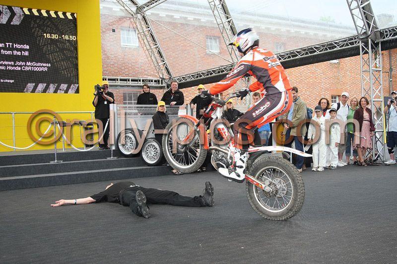 GFOS08_0037_wm.jpg